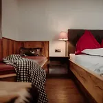 Hoagascht Флахау