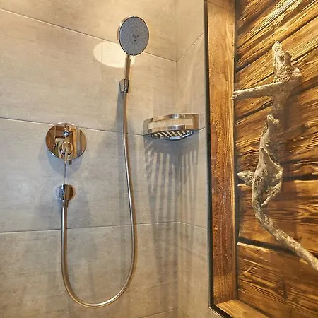 Hoagascht Флахау